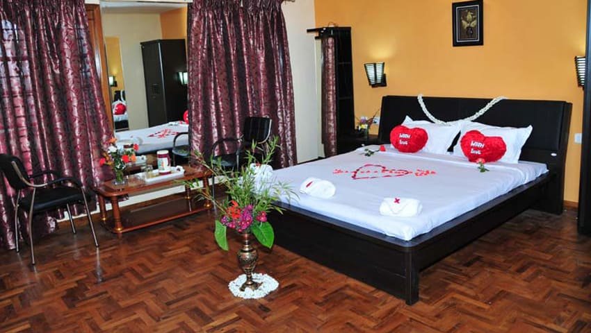 2days-honeymoon-package-2